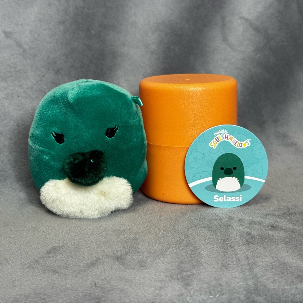 Squishmallows Selassi